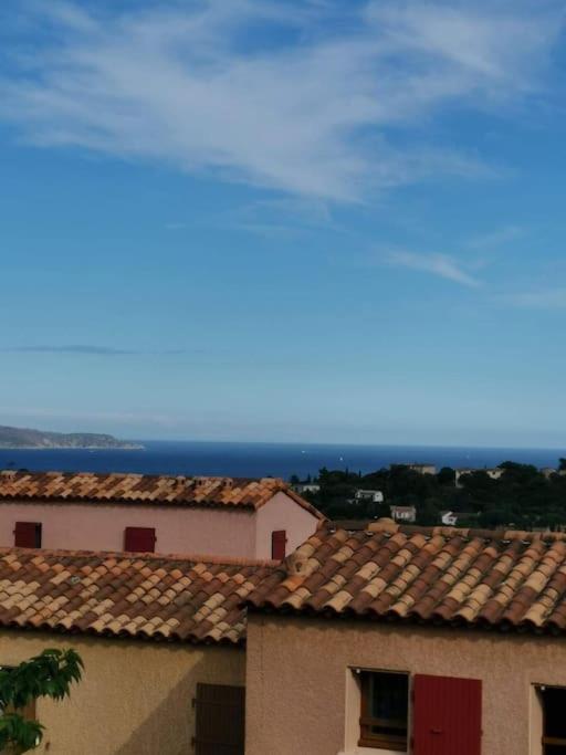 Ferienwohnung Terrasse De 30M2 Vue Mer Panoramique 1 Chambre Cavalaire-sur-Mer Exterior foto